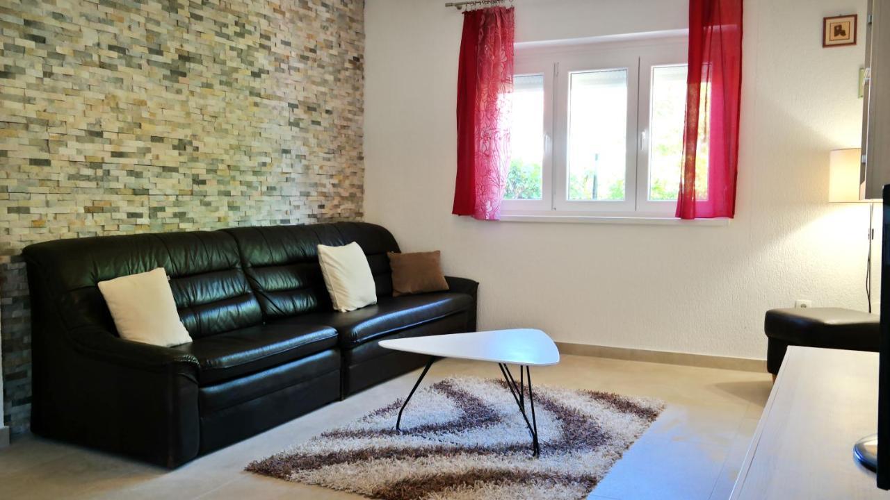 Holiday House Holek Silo  Exterior photo